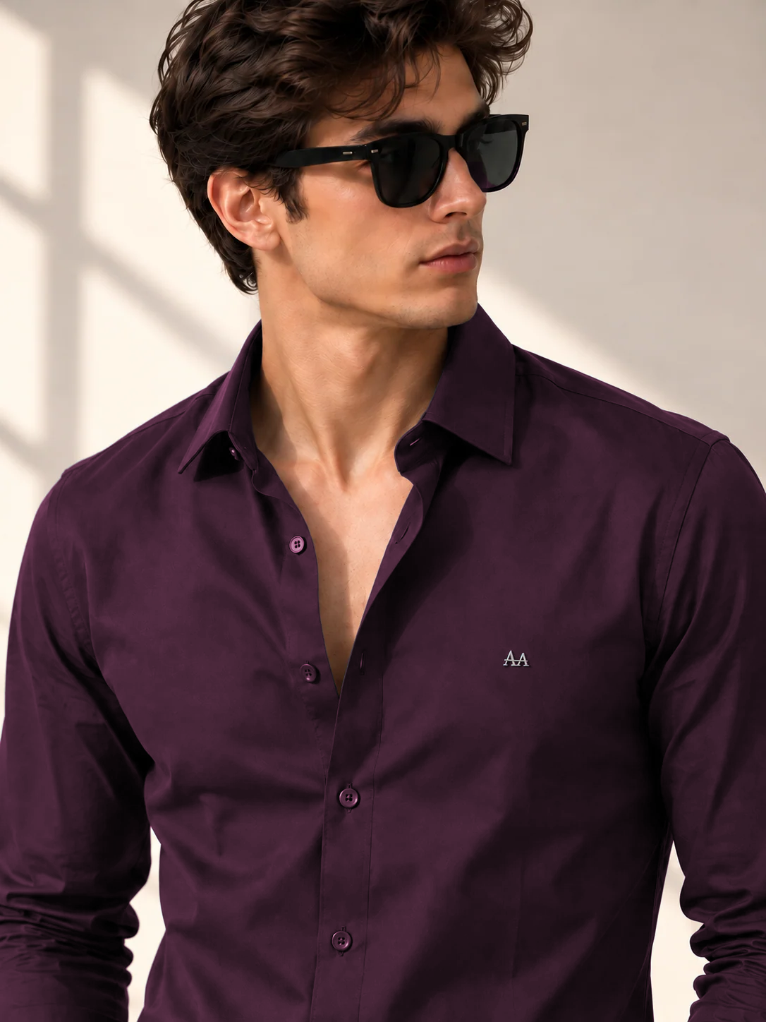 Signature classic Wine shirt