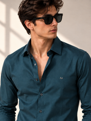 Signature classic Teal shirt