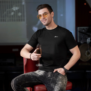 Aachari regular Black Tshirt
