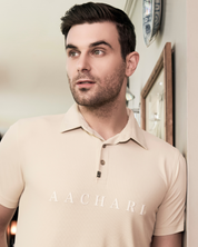 Signature Beige Collar