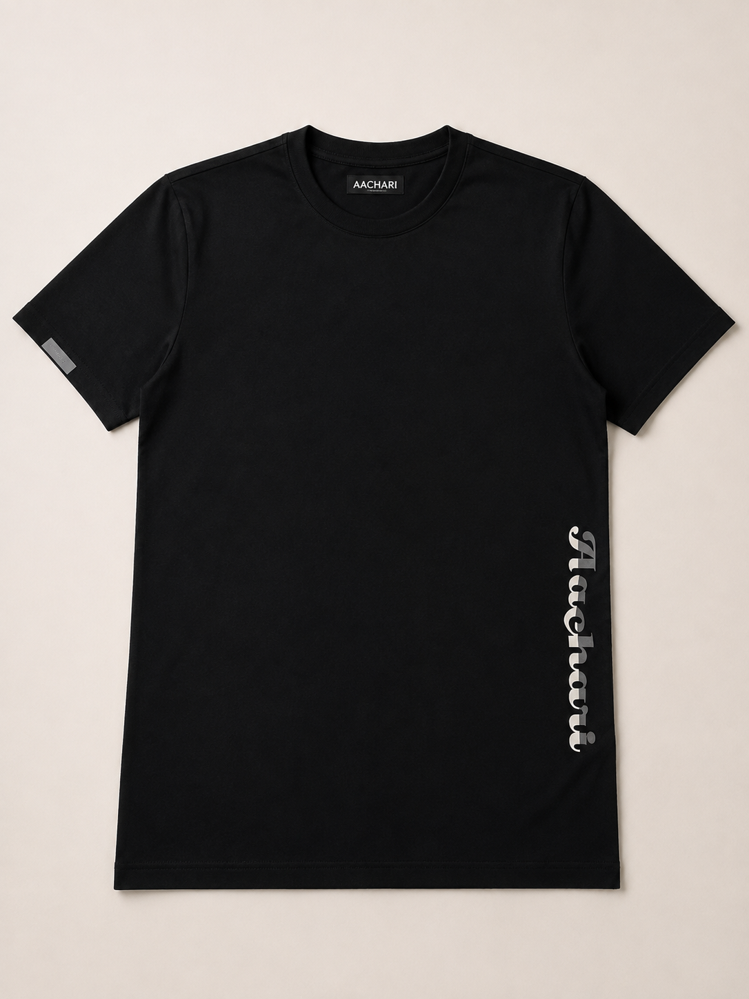 Black casual tee