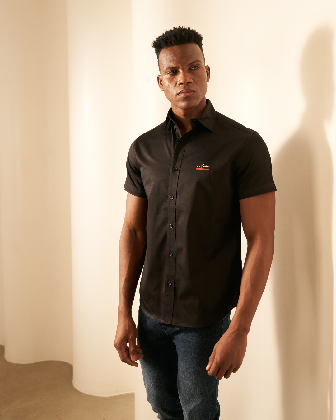 Men's Classic Black Half Sleeve