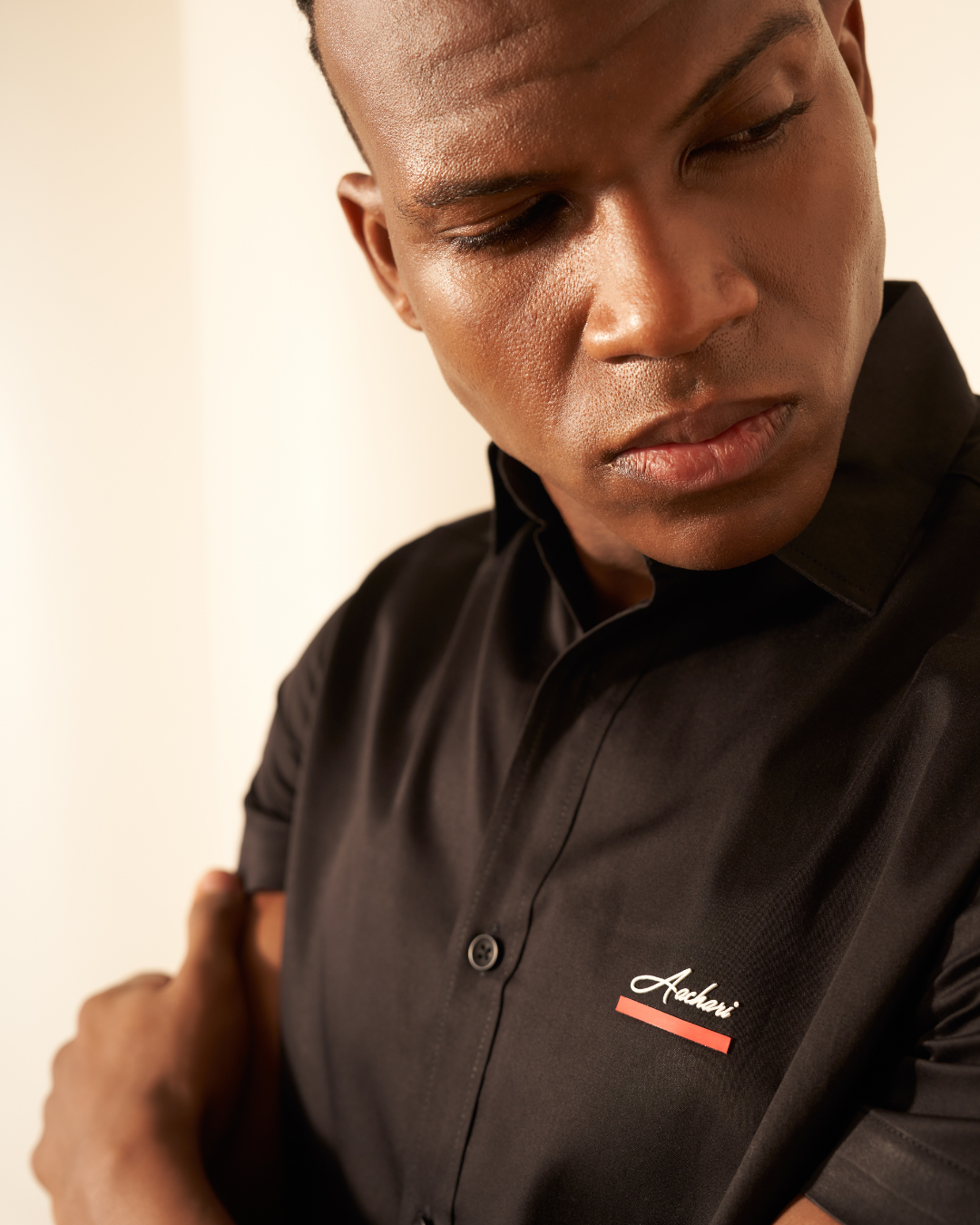 Men's Classic Black Half Sleeve