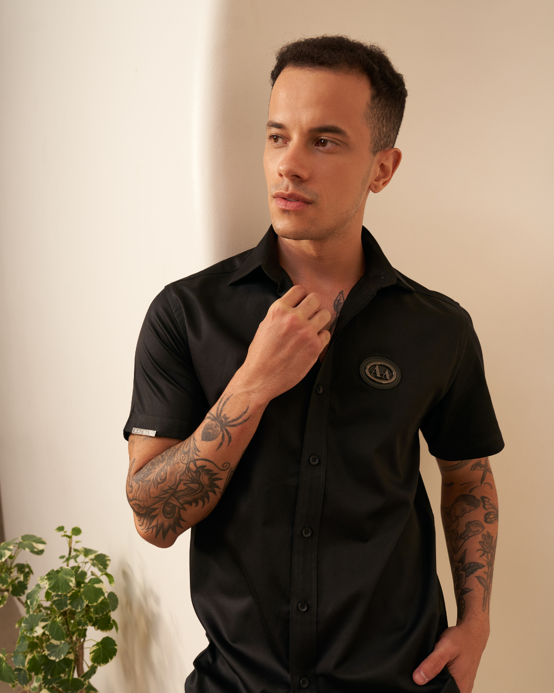 Tailored Fit Black Half Sleeve Shirt