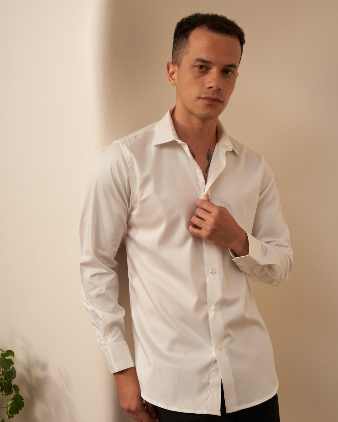 Signature Collar White Shirt