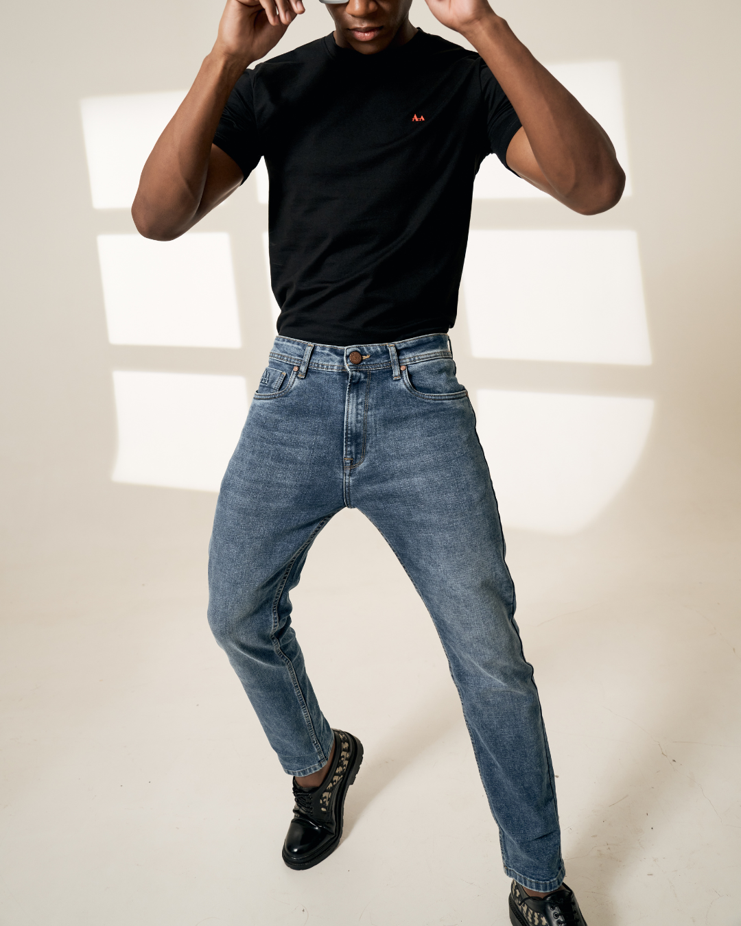 Timeless Tapered Fit Blue Denim Jeans for Men