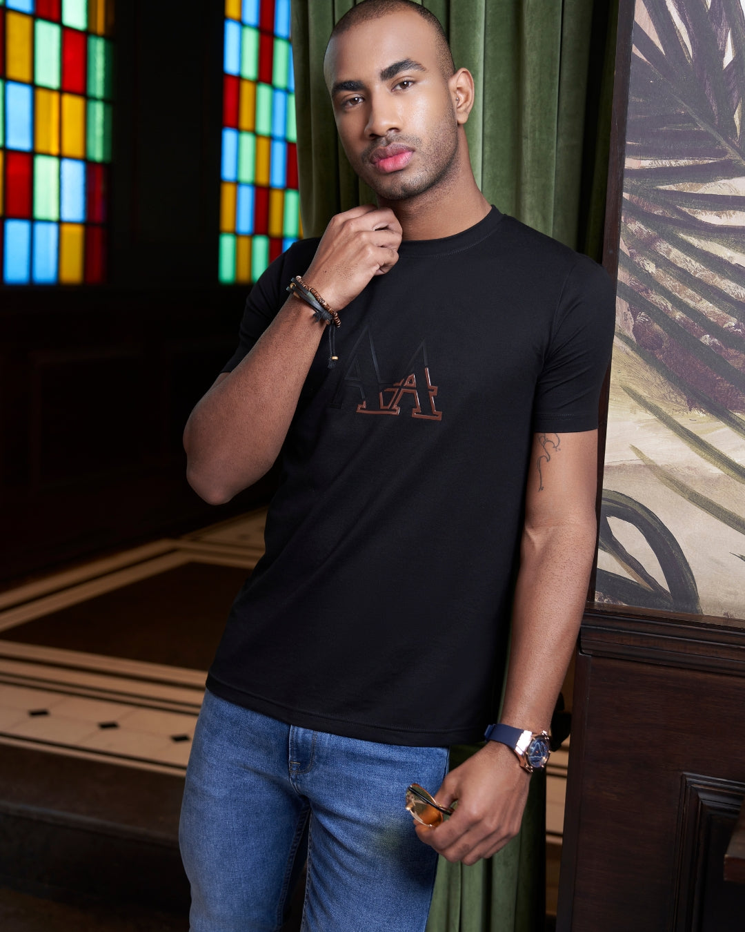 Signature Men's Black T-Shirt