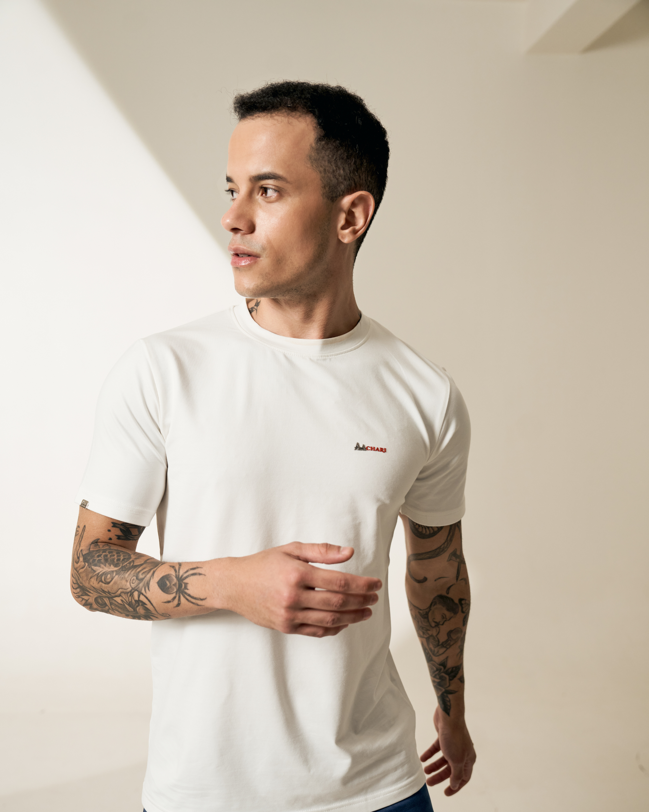Aachari Signature T-shirt