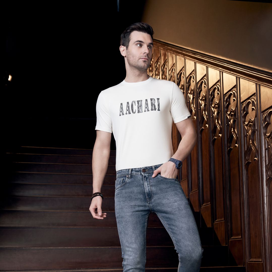 Aachari Men's Casual White T-shirt