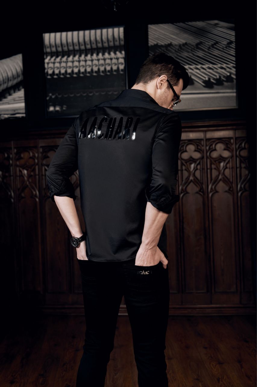 Aachari Sophisticated Black Full Sleeves