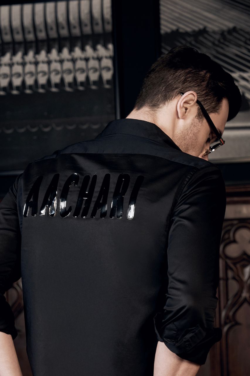 Aachari Sophisticated Black Full Sleeves