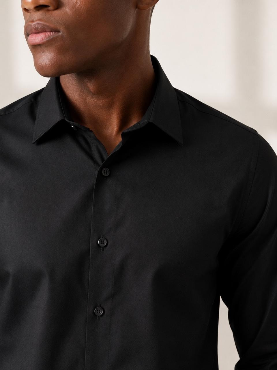 Black classic shirt