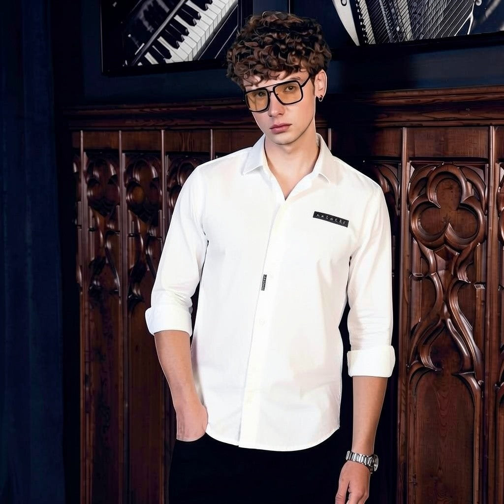 Signature emblem white Shirt