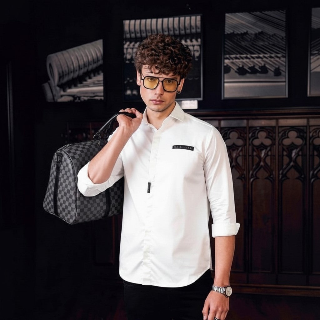 Signature emblem white Shirt